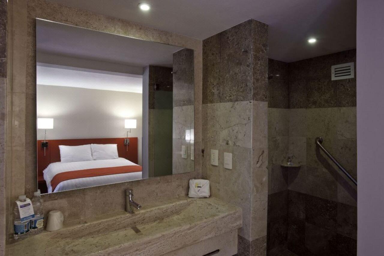 City Express Buenavista Mexico City Exterior photo